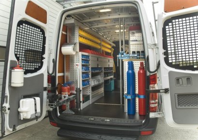 Volledig ingerichte demowagen