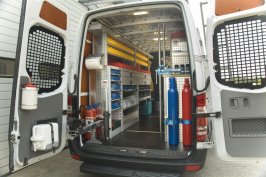 Volledig ingerichte demowagen